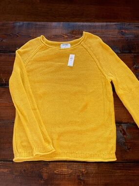 Old Navy Yellow Scoopneck Lightweight Knit Sweater